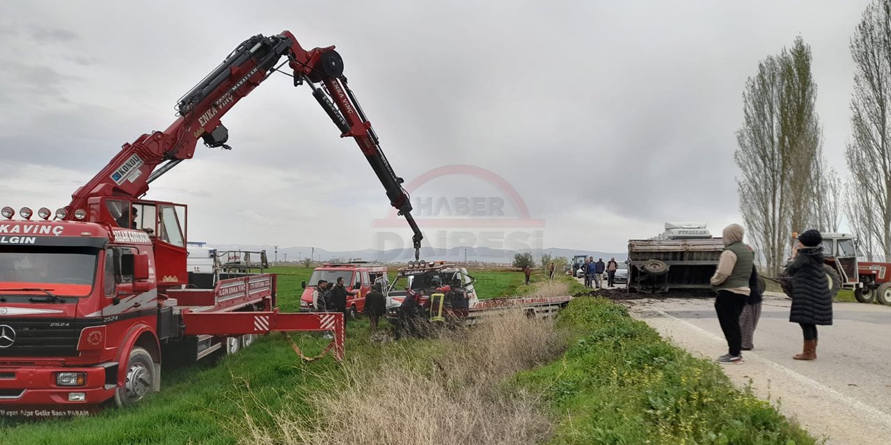 Konya’da traktör çekiciyle çarpıştı, ekipler yardıma koştu