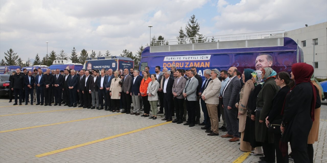 AK Parti Konya Milletvekili adayları törenle uğurlandı