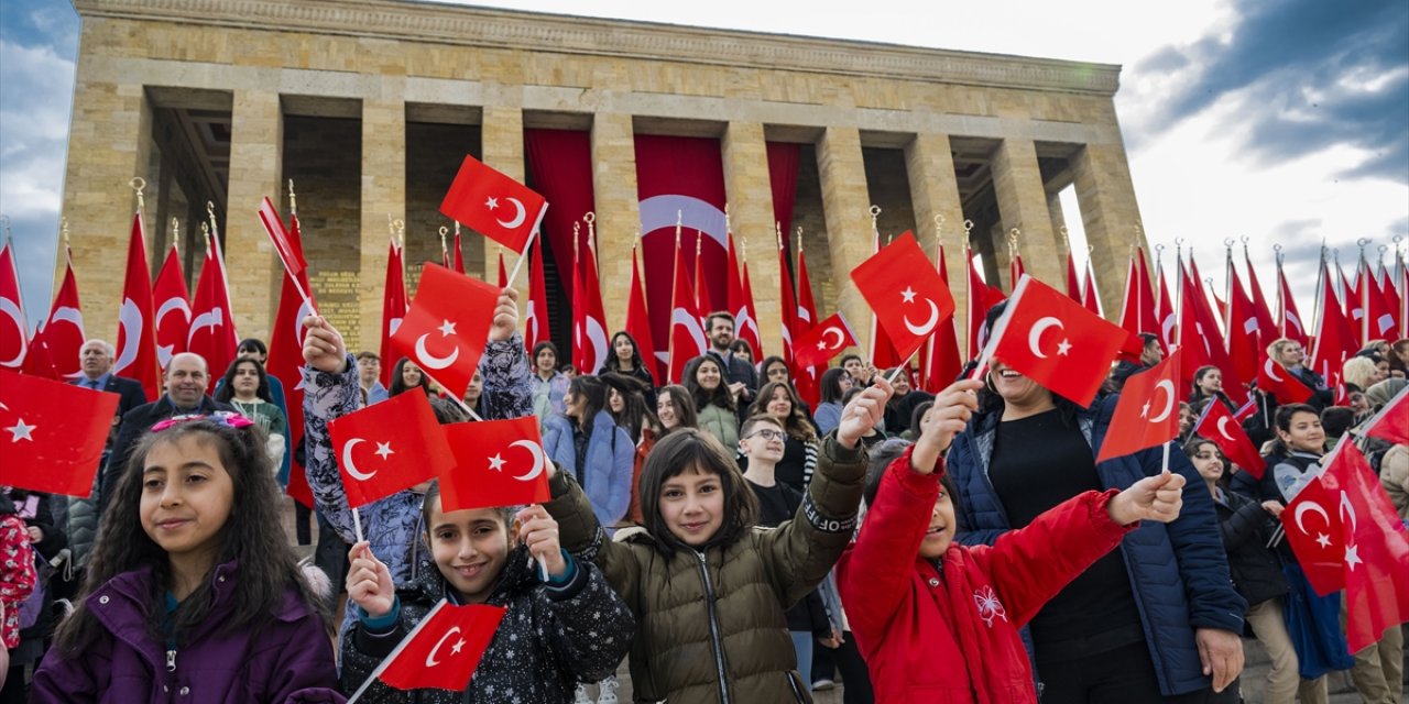 23 Nisan Ulusal Egemenlik ve Çocuk Bayramı kutlanıyor