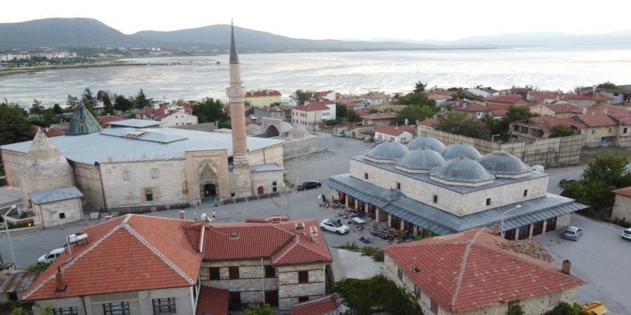 Konya’nın 724 yıllık mekanı özgün kimliğine yeniden bürünüyor