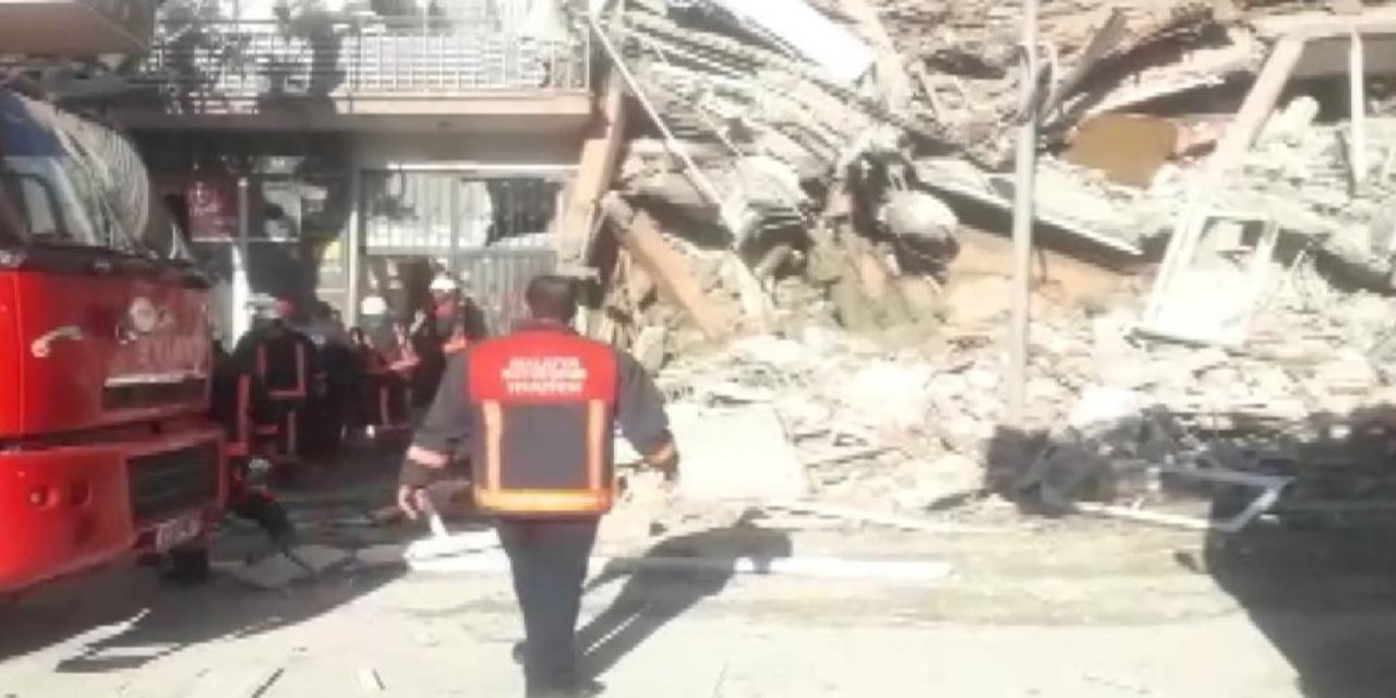 Malatya’da ağır hasarlı bina çöktü! Çok sayıda ekip bölgeye sevk edildi