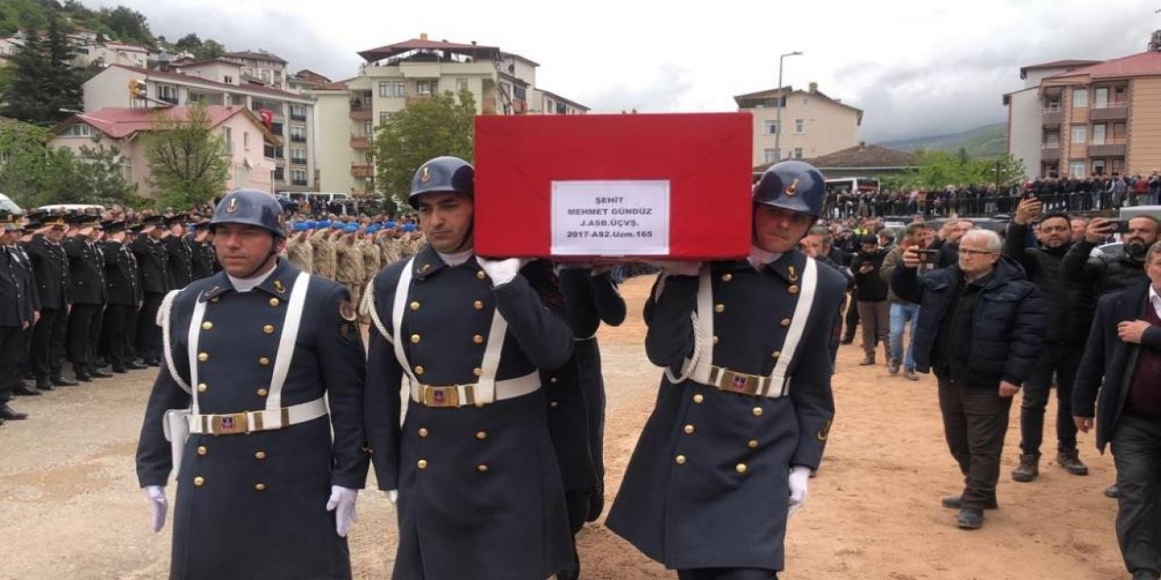 Şehit Jandarma Mehmet Gündüz son yolculuğuna uğurlandı
