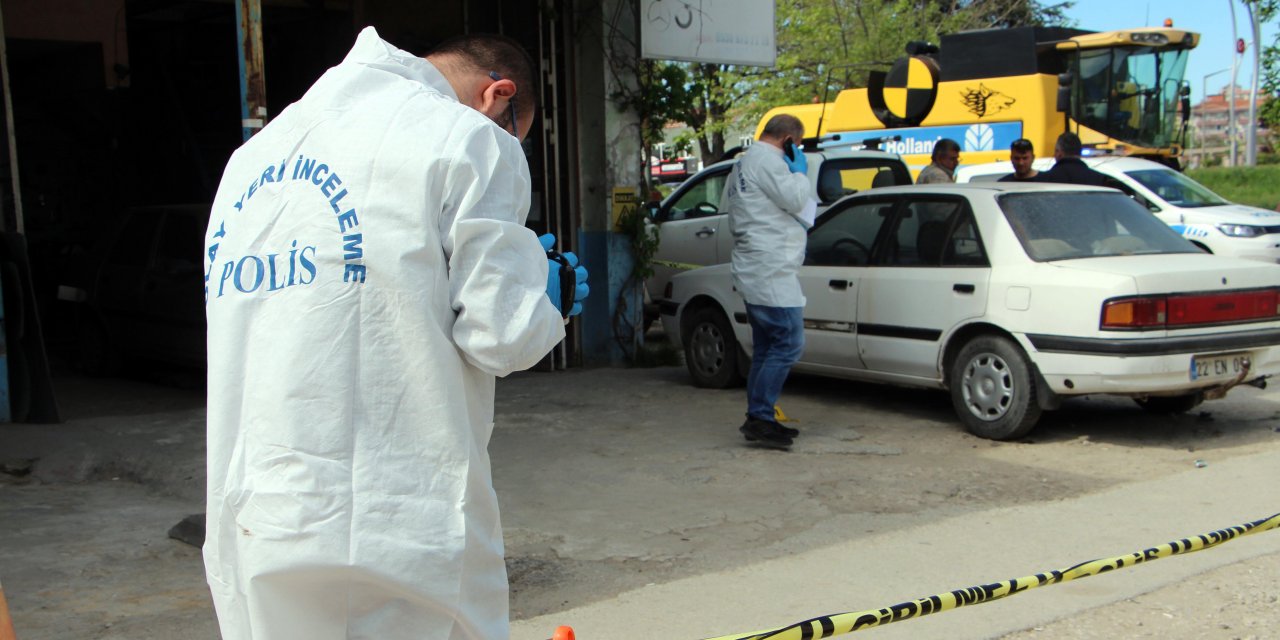 Eski Sanayi Sitesi'nde husumetlisini göğsünden vurdu