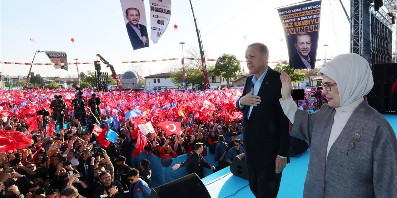 Cumhurbaşkanı Erdoğan Konya’dan ayrıldı