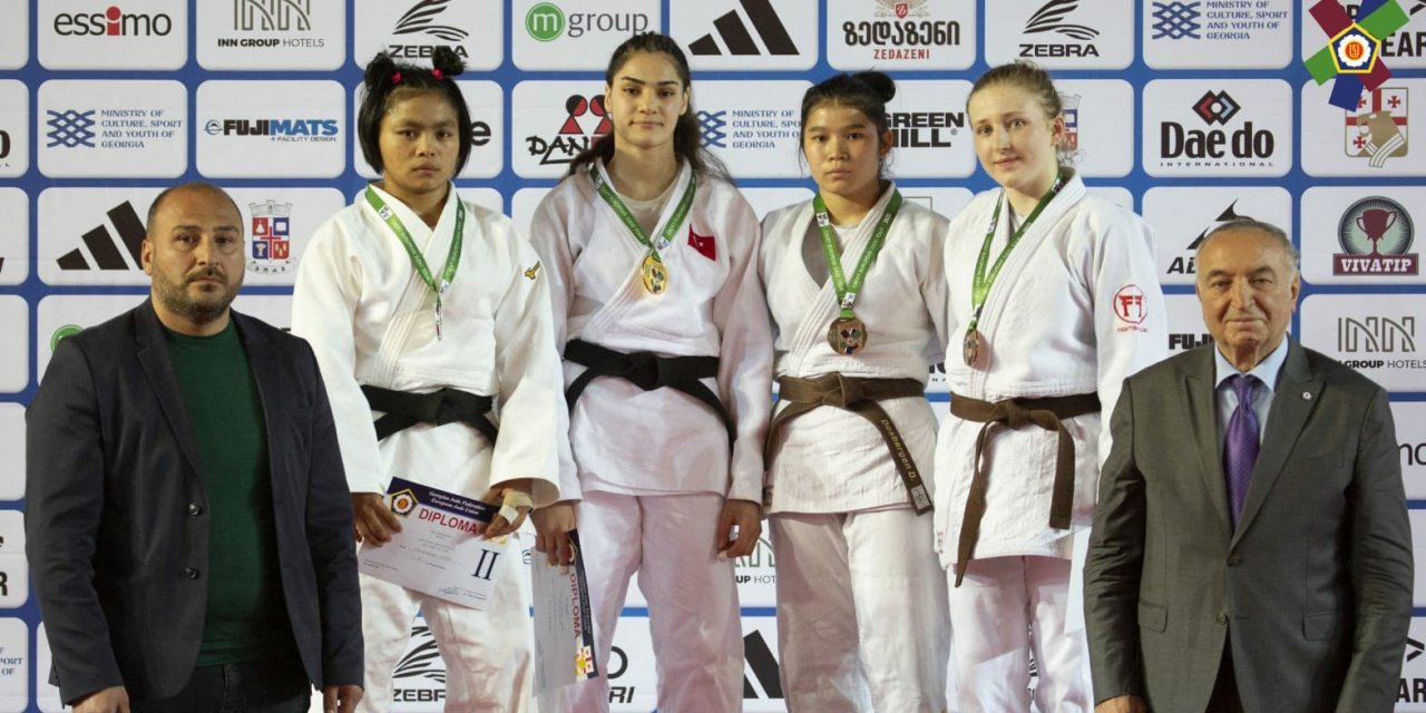 Konya Büyükşehir Belediyesporlu Judocular Milli Takımda gururumuz oldu