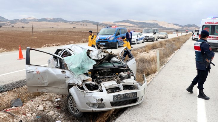 Cenaze dönüşü feci kaza! Ölü ve yaralılar var