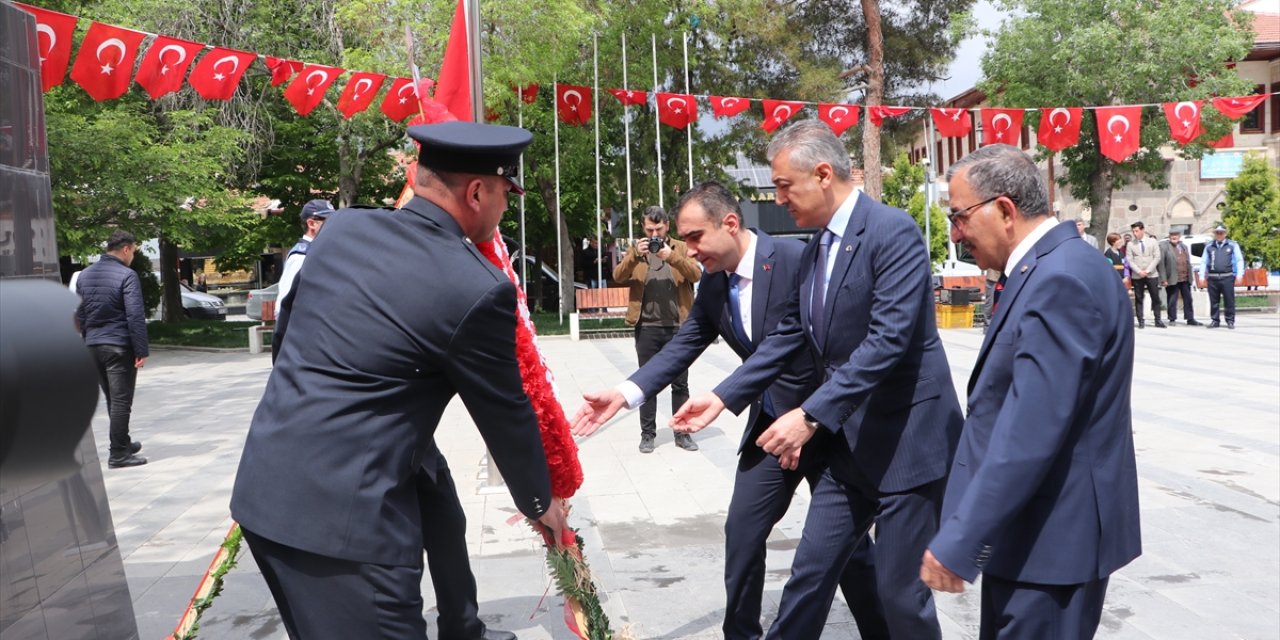 Karaman'da 746. Türk Dil Bayramı kutlanıyor