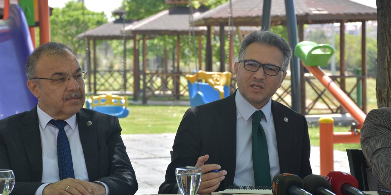 Konya Selçuk Üniversitesi Rektörü Aksoy, üniversitedeki çalışmaları anlattı