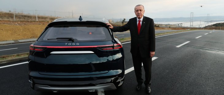 Cumhurbaşkanı Erdoğan 'Türkiye'nin Otomobili'ni kullandı