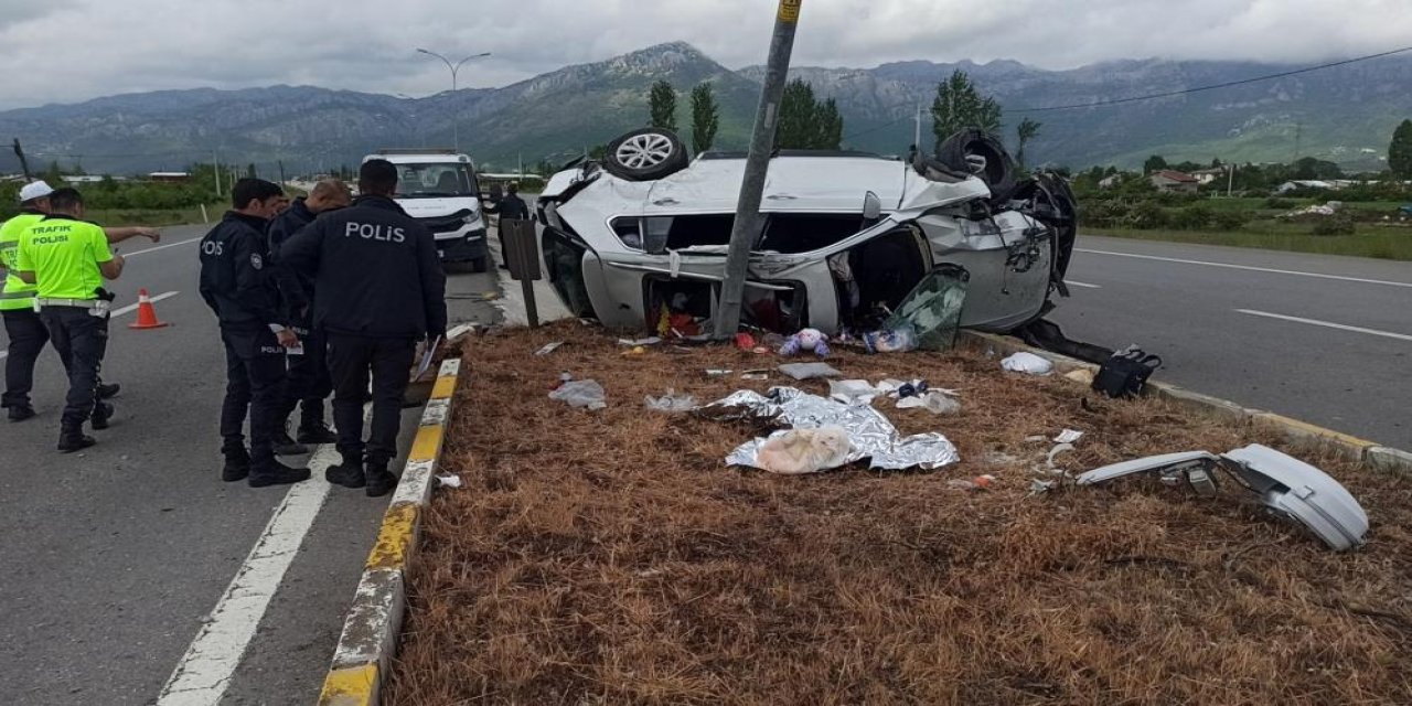 Konya’da otomobil takla attı! Aynı aileden 5 kişi ölümden döndü