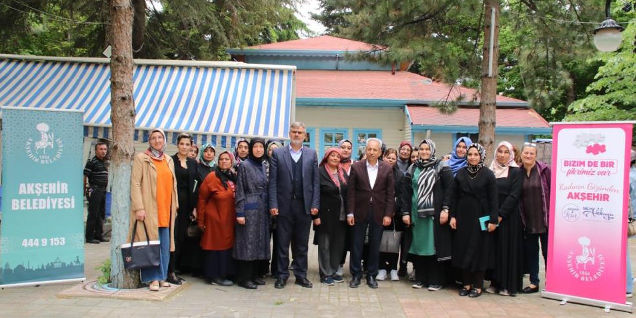 Konya’da "Kadının Gözünden Akşehir" konulu toplantı