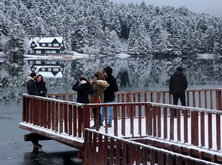 Cennet Türkiyem! Fotoğraflarla Abant ve Gölcük'ten kar güzelliği