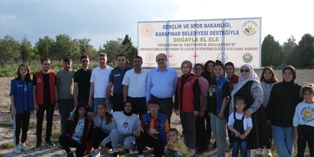 Konyalı gençler hem üretiyor hem dağıtıyor