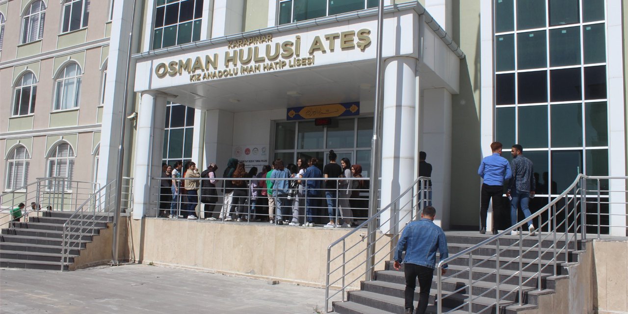Konya’da bin öğrenciyle YKS provası yapıldı