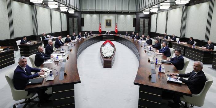 Kabine bugün toplanıyor! Gündemde milyonların beklediği konu var