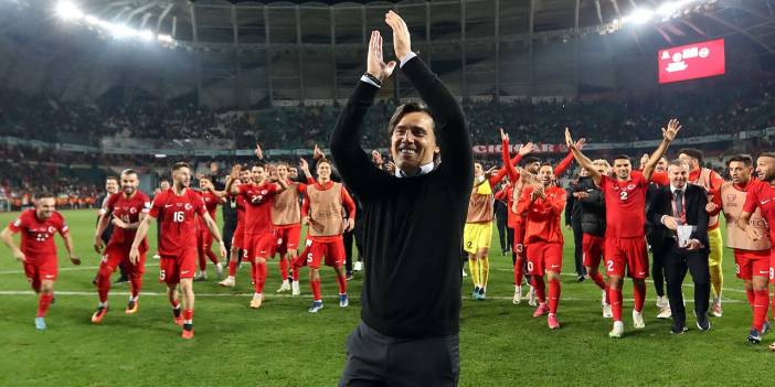 Montella ve milli futbolculardan Konya halkına övgü