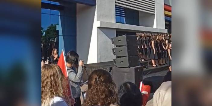 Cumhuriyet Bayramı törenindeki skandal sözleri sarfeden öğretmen gözaltına alındı