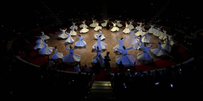 İlahi aşka adanmış bir ömür! Mevlana vefatının 750. yılında Konya’da anılıyor