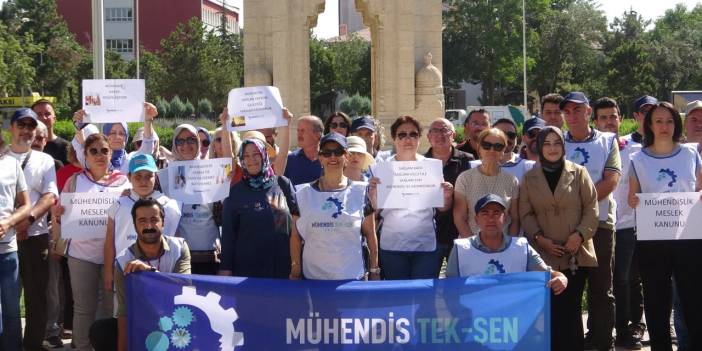 Konya’da kamu mühendislerinden memur zammı tepkisi