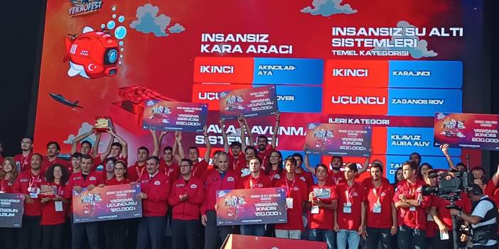 Konyalı takımlar Türkiye ödüllerini TEKNOFEST’te topladı