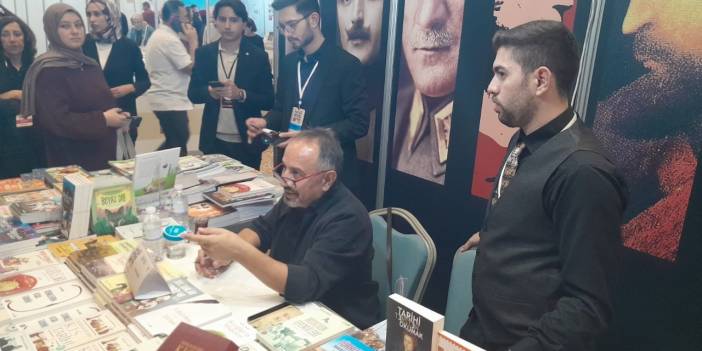 Tarihçi Prof. Dr. Tufan Gündüz Konya’da