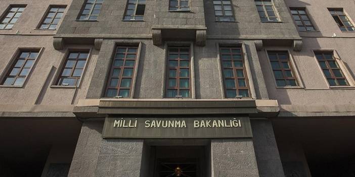 Milli Savunma Bakanlığı: Kargo uçağımız Gürcistan'da düştü