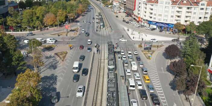 Araç sahipleri dikkat! Yarından itibaren 5 bin 856 TL cezası var