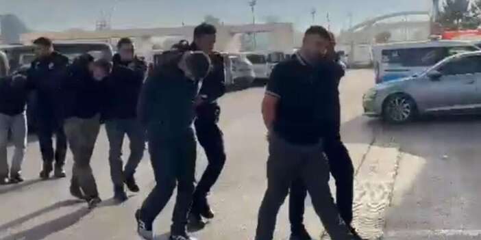 İnternetteki silahlı gövde gösterisi emniyette bitti! 9 gözaltı