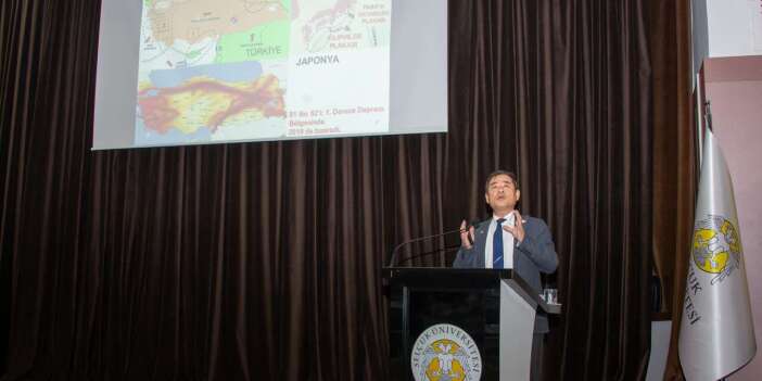 Japon deprem uzmanı Konya’da uyardı