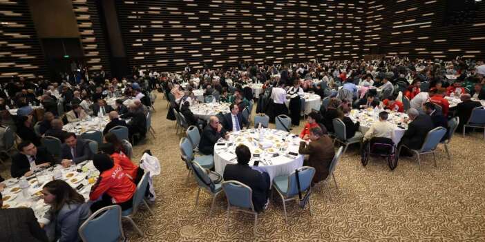 Konya’da dev organizasyon! Özel aileler bir araya geldi