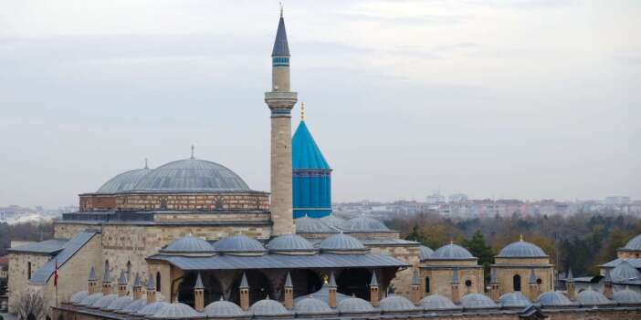 Bu ay 500 bin kişi huzur bulmak için Konya’ya geliyor