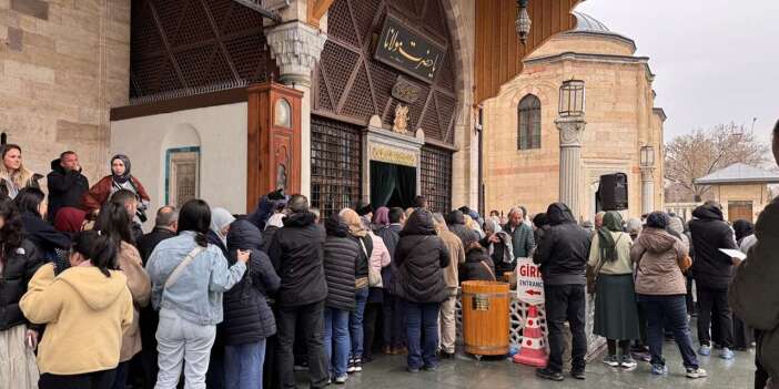 Konya’da vuslatın ilk gününde yoğunluk yaşandı