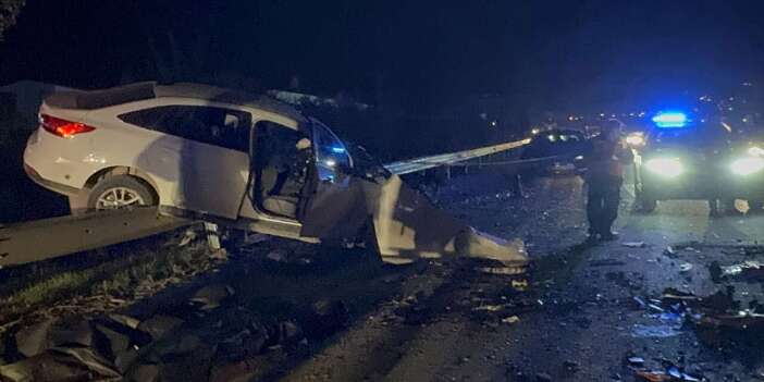 Kaza kurbanı genç çift ve yaşlı adama acı veda