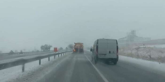 Konya’da kar etkisini sürdürüyor