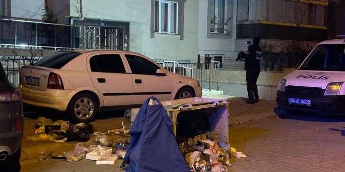 Çöp konteynerinden yeni doğmuş bebek cesedi çıktı