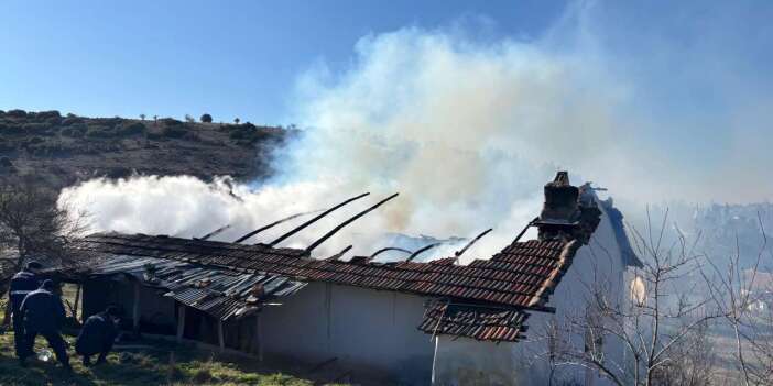 Müstakil evde korkunç olay! Muhittin Eryılmaz yanarak can verdi