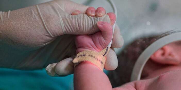 Konya’da yenidoğan bebeği çöpe bırakan aile için istenen ceza belli oldu