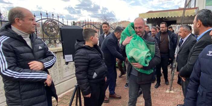 Ahsen Vildan Angı bebeğe Konya’da yürek yakan veda