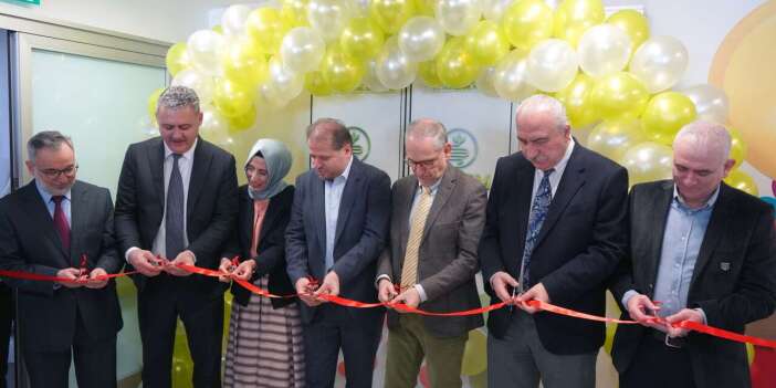 Türkiye’nin ilk Çocuk Bağırsak Rehabilitasyon Merkezi Konya’da açıldı