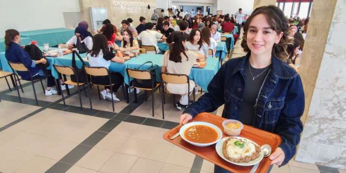 Selçuk Üniversitesi, Ramazan ayında da öğrencilerinin yanında
