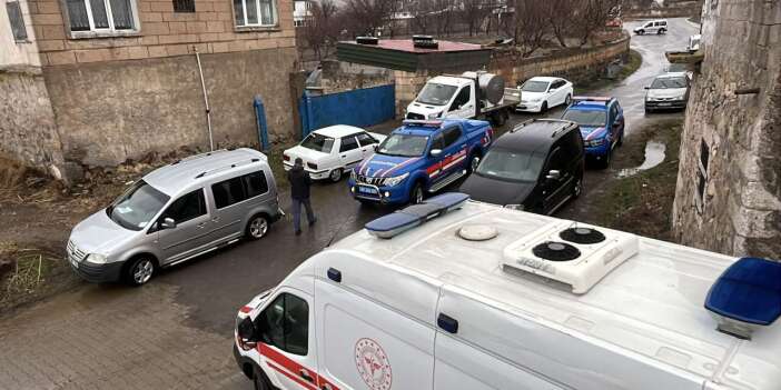 Soba gazı; anne, baba ve 8 aylık bebeği ölüme götürdü