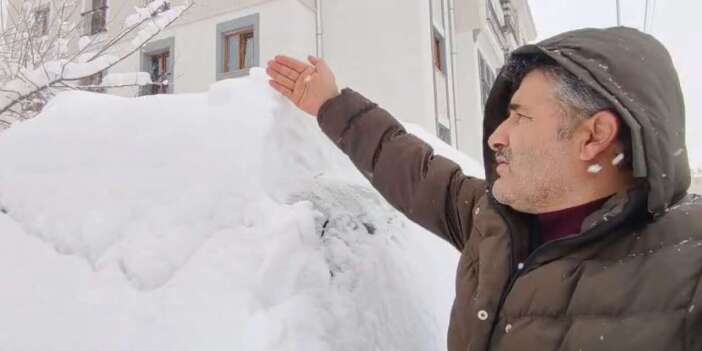 Konya’da okulların tatil edildiği ilçede kar kalınlığı 25 santime çıktı