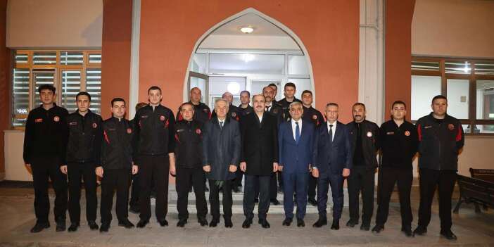 Başkan Altay, iftardan sonra da sahada