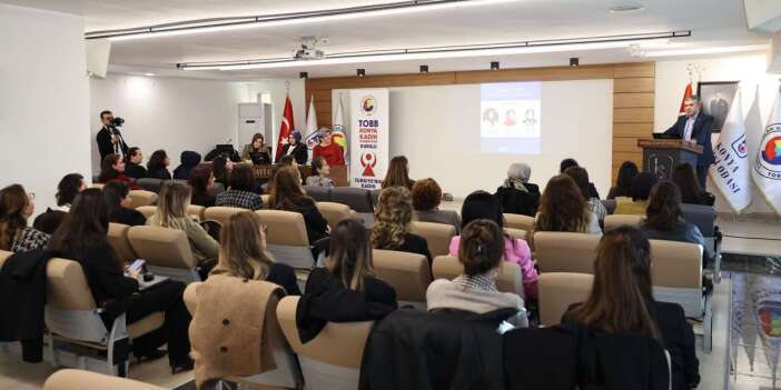 Konya’da kadınların karşılaştıkları zorluklara dikkat çekildi