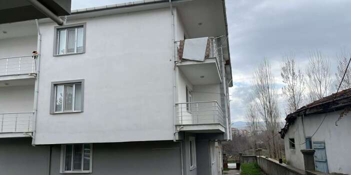 Halil İbrahim Özkul, balkondan düşerek hayatını kaybetti