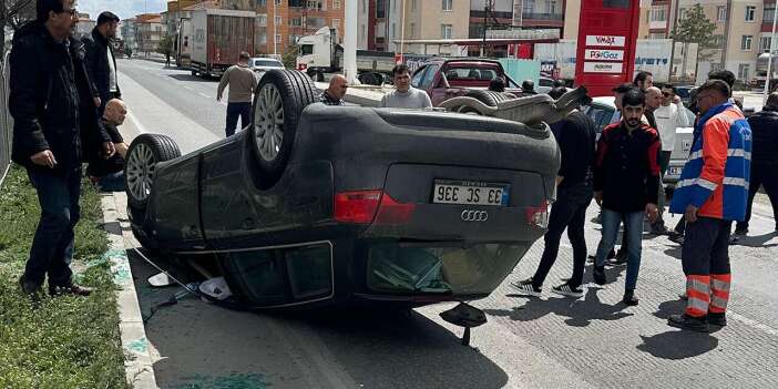 Konya’da otomobil takla attı! 2 yaralı var