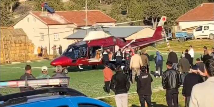 Konya’da hava ambulansı, tarım aracı kazasında yaralanan çiftçi için uçtu