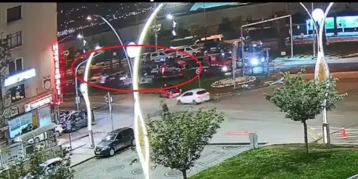 Bayram yolunda aynı aileden 3’ü çocuk 5 kişinin öldüğü TIR kazasının görüntüleri çıktı