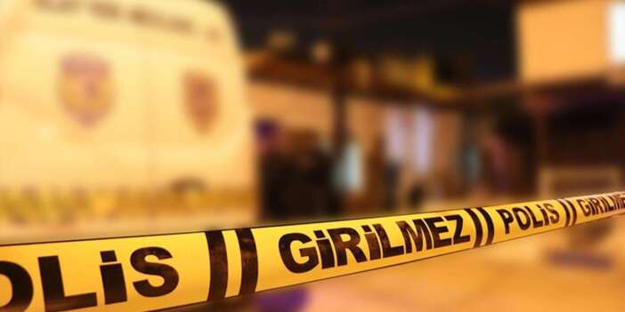 16 yaşındaki kız, annesini öldürüp polisi aradı