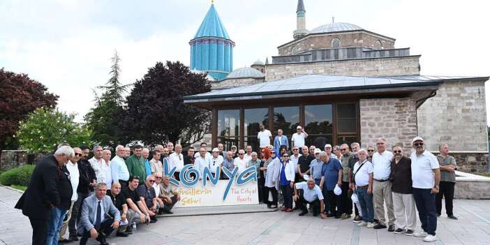 İzmirli gazeteciler ve STK başkanlarından Konya’ya övgü